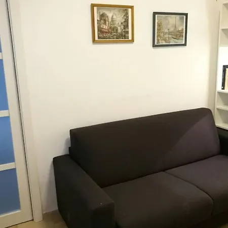 La Stanzetta - Very Small, No Kitchen